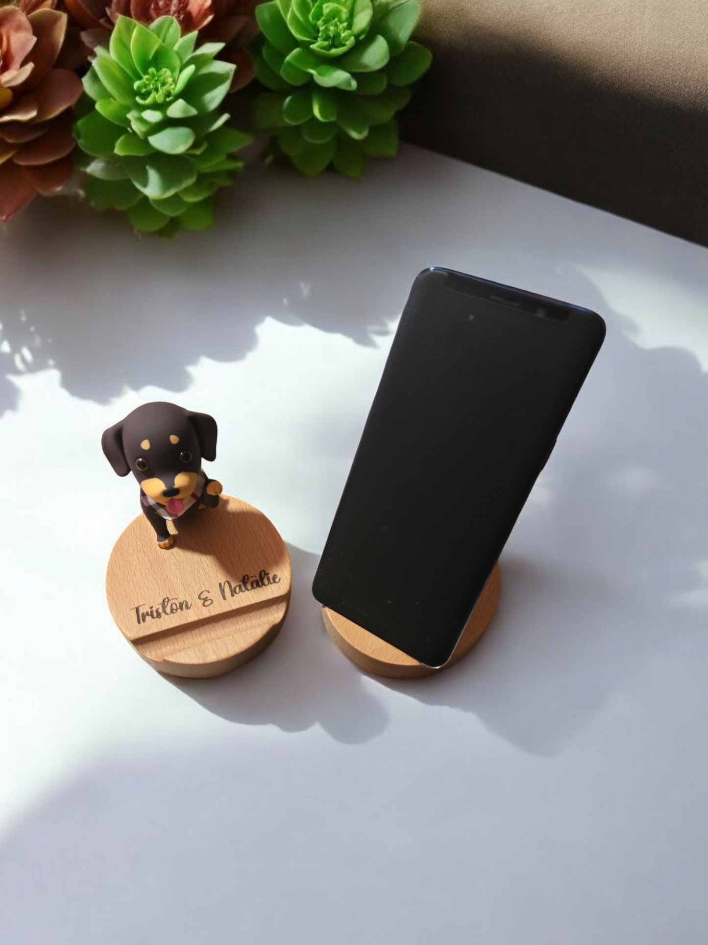 Doggie Phone Stand (Laser Engraved)